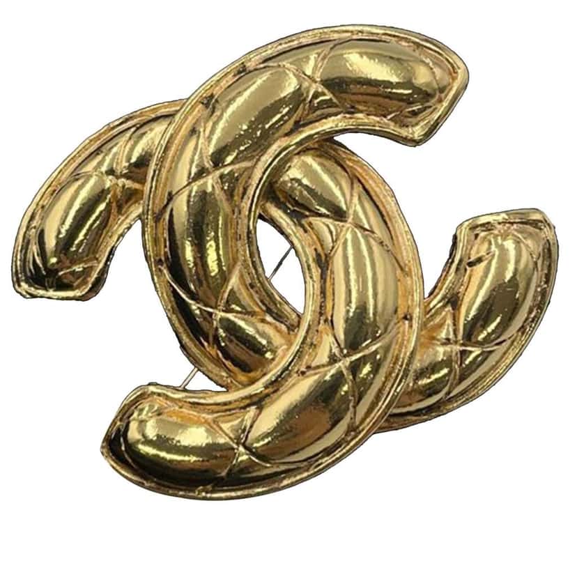 Chanel Gold Plated CC Quilted Brooch Gold Metal Good condition - Box View