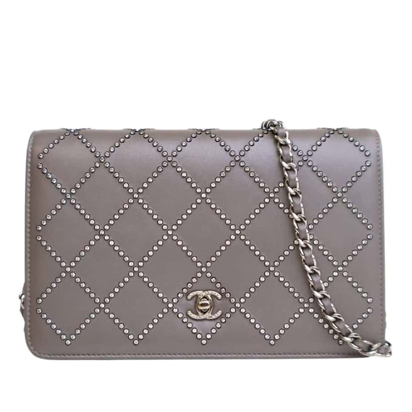 Chanel CC Studded Calfskin Crystal Wallet On Chain Grey Leather Good condition - Front View
