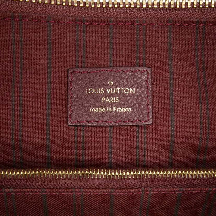 Louis Vuitton Monogram Empreinte Lumineuse PM Red Leather Good condition - Box View