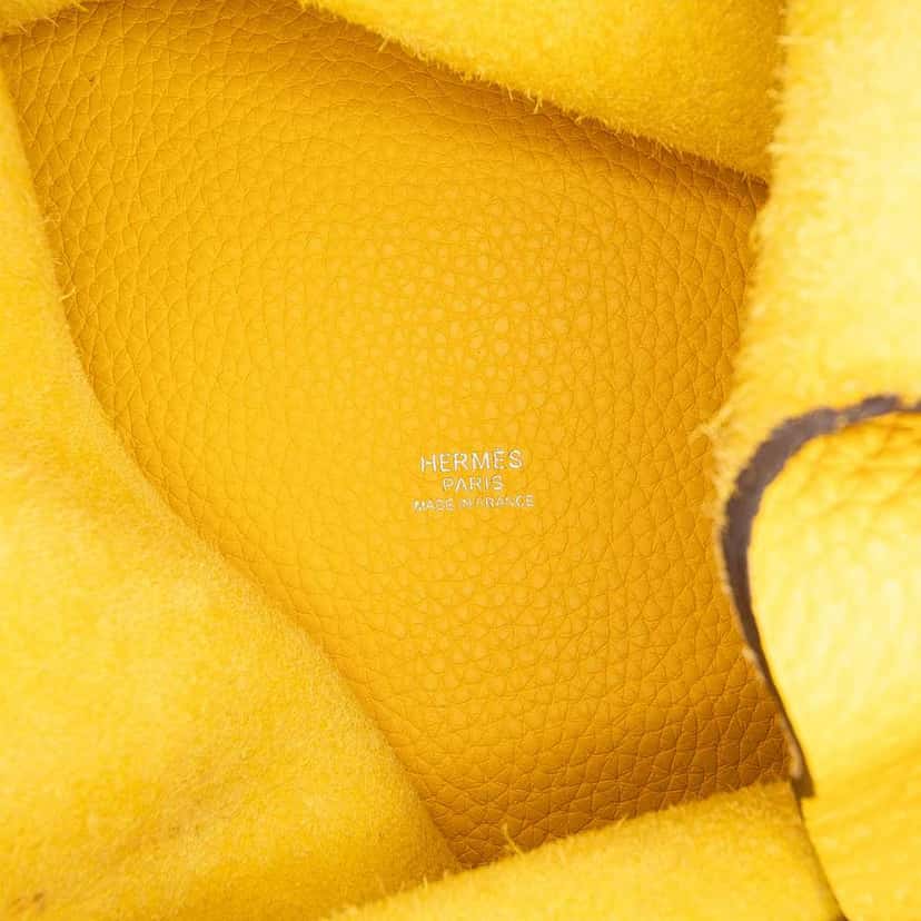 Hermès Clemence Picotin Lock 22 Yellow Leather Good condition - Box View