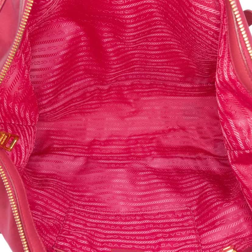 Prada Saffiano Trimmed Tessuto Satchel Pink Good condition - Model View