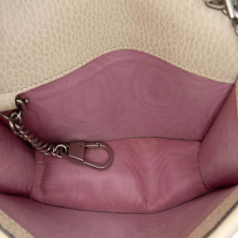 Gucci Mini Dionysus Leather Crossbody White Leather Good condition - Model View