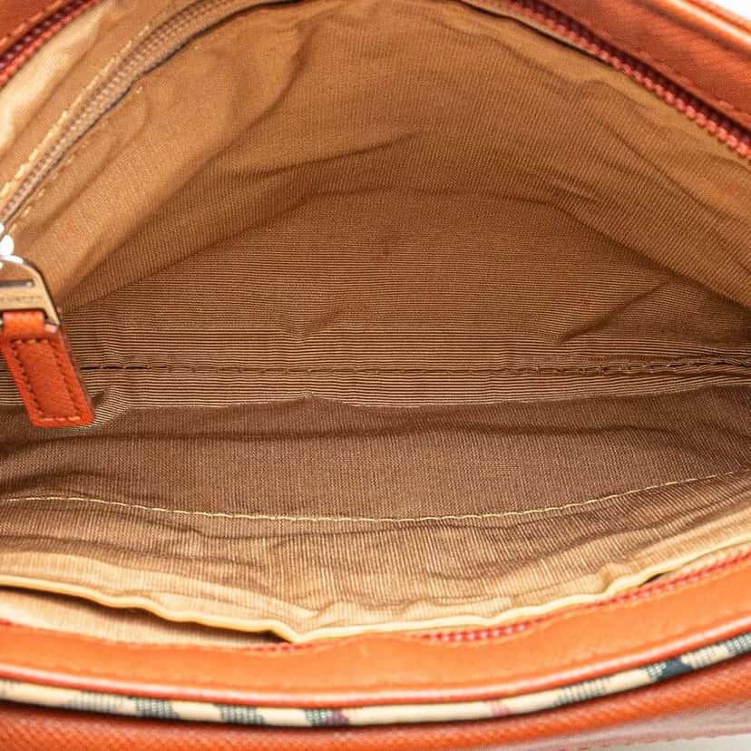 Burberry Nova Check Canvas Crossbody Brown Canvas Good condition - Model View