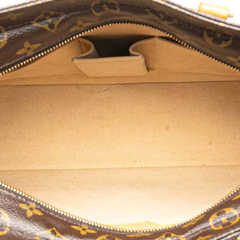 Louis Vuitton Monogram Luco Brown Canvas Good condition - Model View