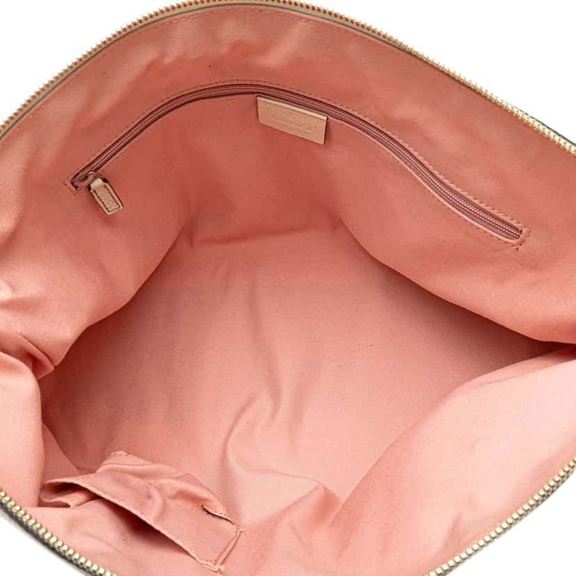 Gucci GG Canvas Abbey D Ring Tote Pink Canvas Good condition - Model View