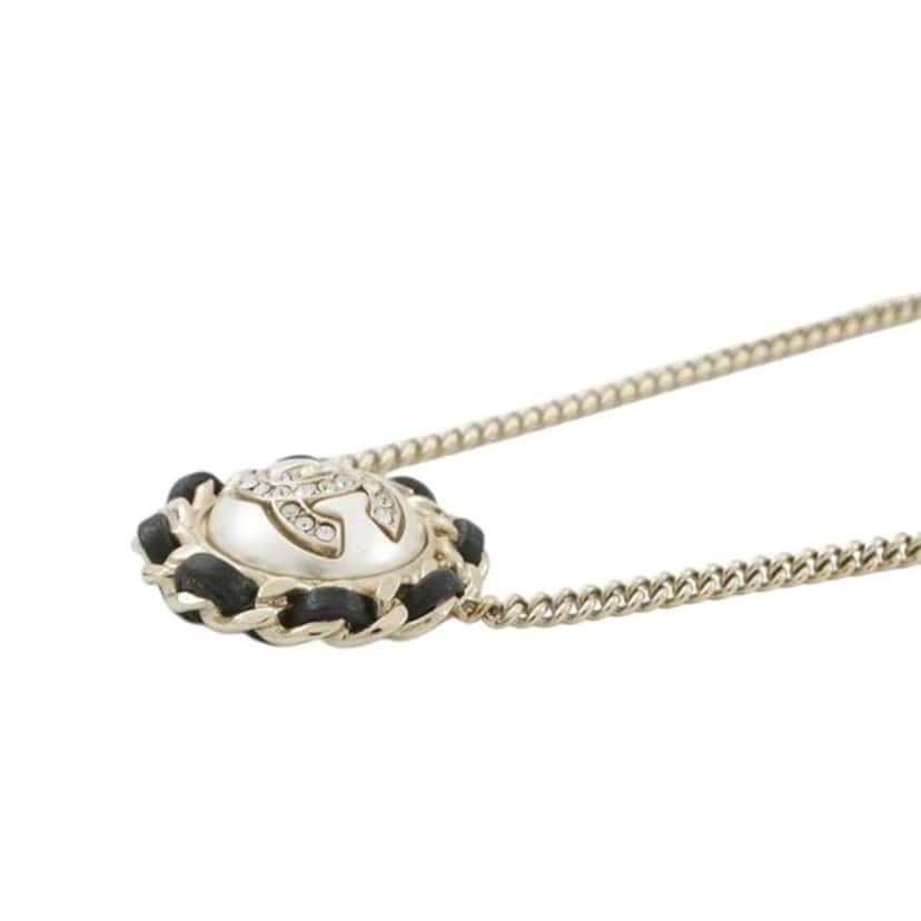 Chanel Gold Plated Faux Pearl CC Rhinestone Pendant Necklace Gold Metal Good condition - Inside View