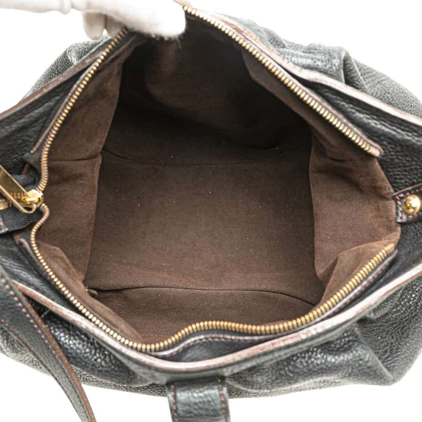 Louis Vuitton Monogram Mahina XS Black Leather Good condition - Model View