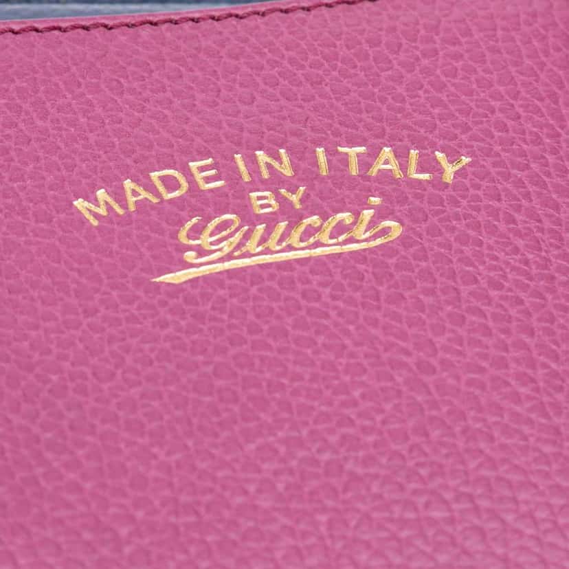Gucci Medium Leather Swing Tote Purple Leather Good condition - Model View