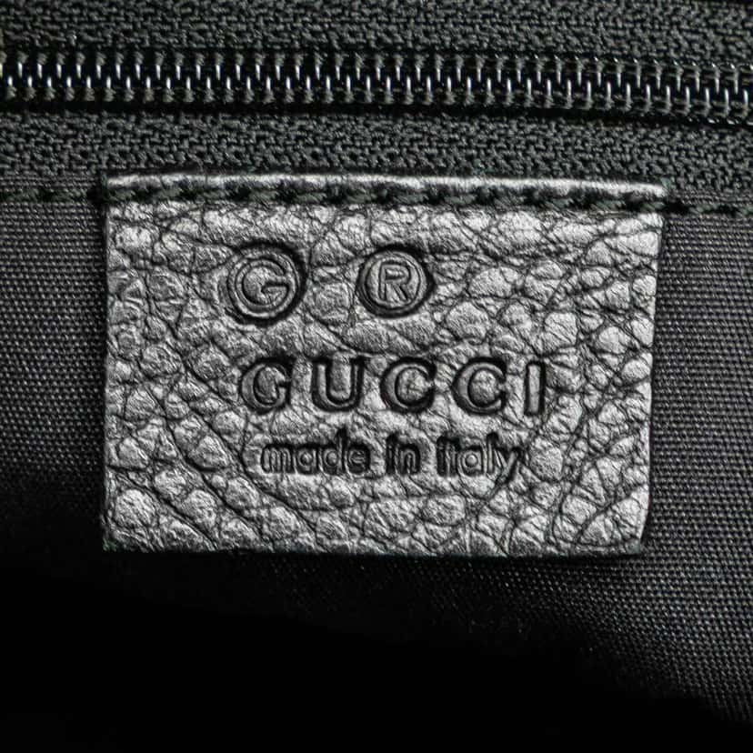 Gucci GG Canvas Shoulder Bag Red Canvas Very good condition - Box View