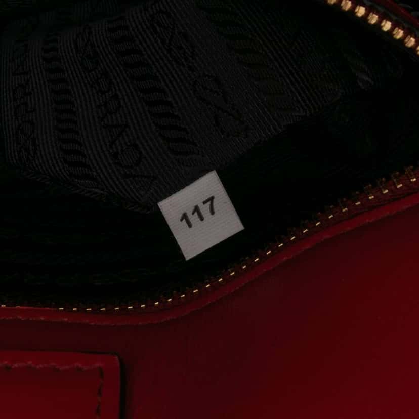 Prada Soft Calf Trimmed Saffiano Lux Open Convertible Tote Red Leather Good condition - Box View