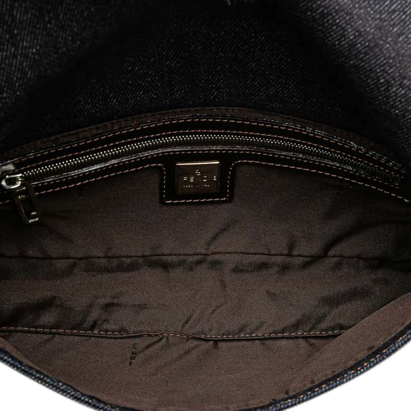 Fendi Denim Shoulder Bag Blue Denim Good condition - Model View