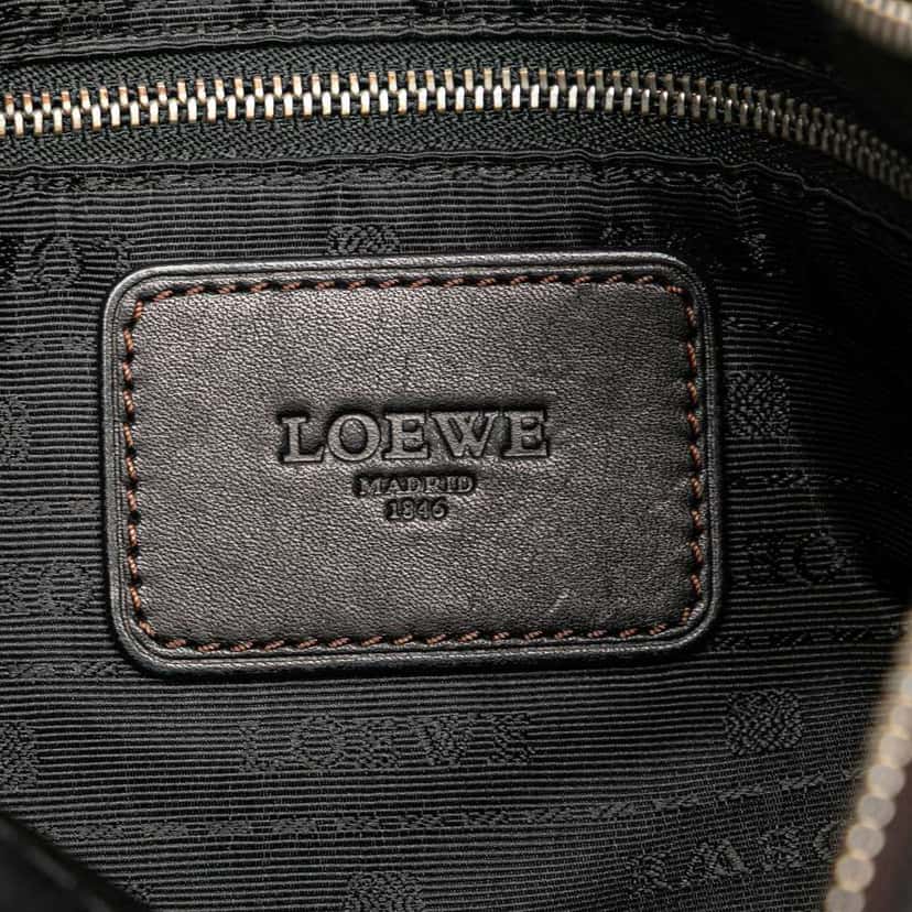 Loewe Anagram Leather Messenger Bag Brown Leather Very good condition - Box View