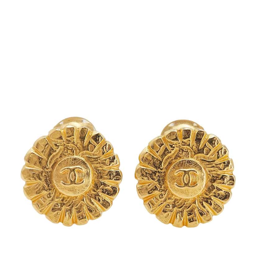 Chanel Gold Plated CC Flower Clip On Earrings Gold Metal Good condition - Front View