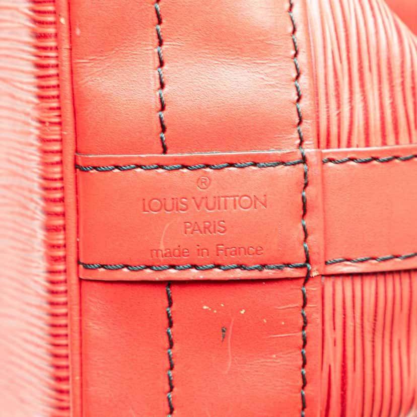 Louis Vuitton Epi Noe GM Red Leather Good condition - Box View
