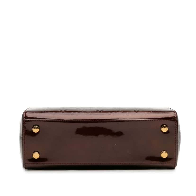 Louis Vuitton Monogram Vernis Brea MM Red Leather Good condition - Inside View