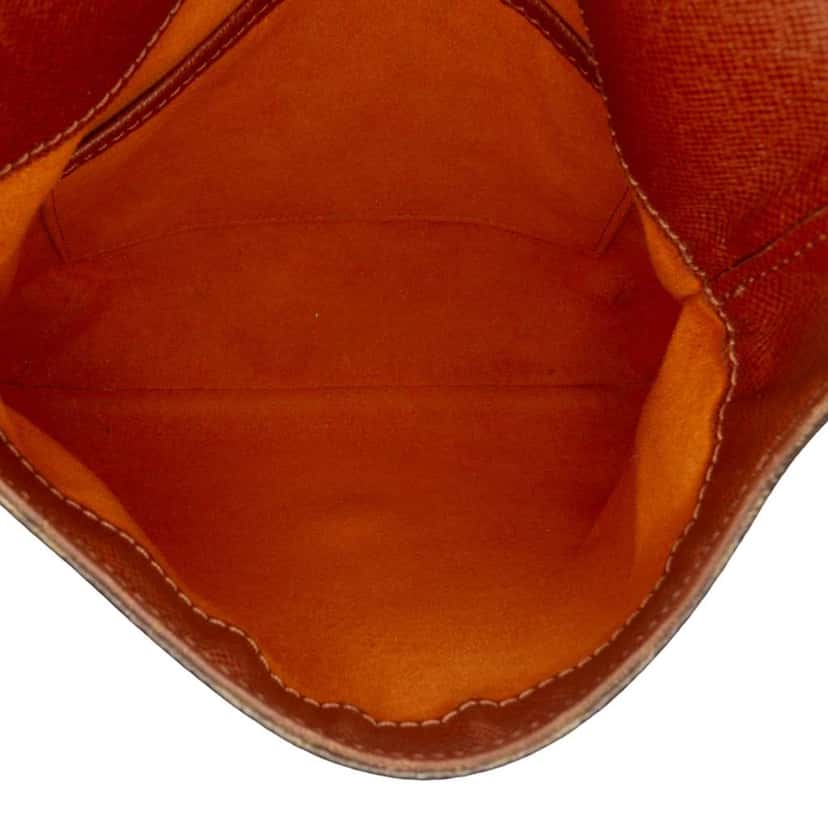 Louis Vuitton Monogram Musette Salsa Short Strap Brown Good condition - Model View