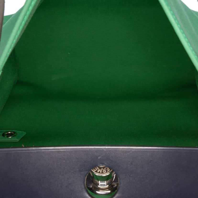 Hermès Toile Herbag Zip 31 Green Canvas Good condition - Model View