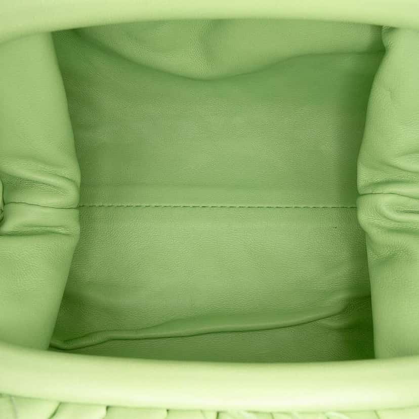 Bottega Veneta Nappa Intrecciato The Mini Pouch Crossbody Green Leather Good condition - Model View