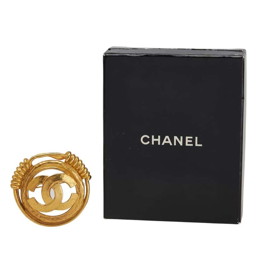 Chanel Gold Plated CC Brooch Gold Metal Good condition - Model View