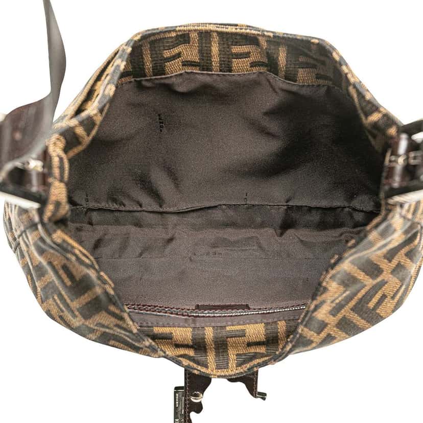 Fendi Zucca Canvas Shoulder Bag Brown Canvas Good condition - Model View