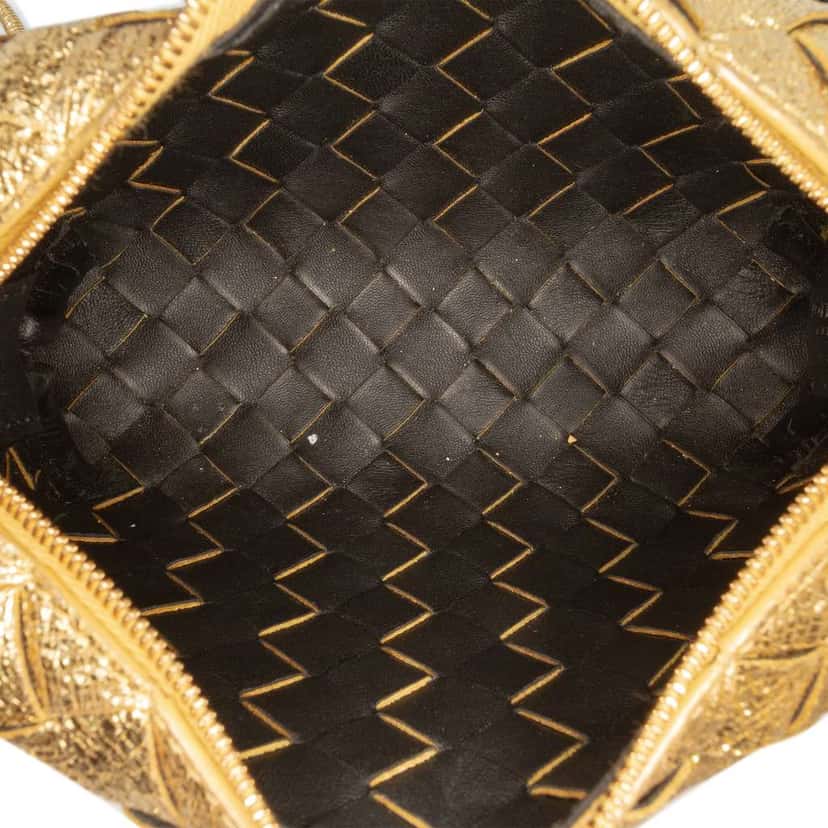 Bottega Veneta Mini Metallic Lambskin Intrecciato Loop Camera Bag Gold Leather Good condition - Model View