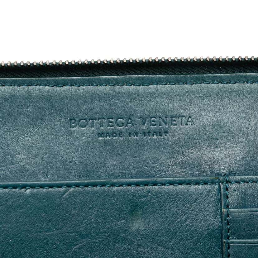 Bottega Veneta Nappa Intrecciato Clutch Blue Leather Good condition - Box View