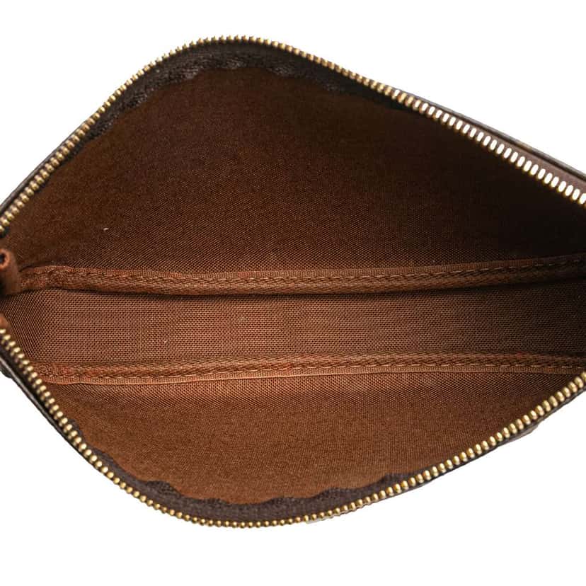 Louis Vuitton Monogram Pochette Accessoires Brown Fair condition - Model View
