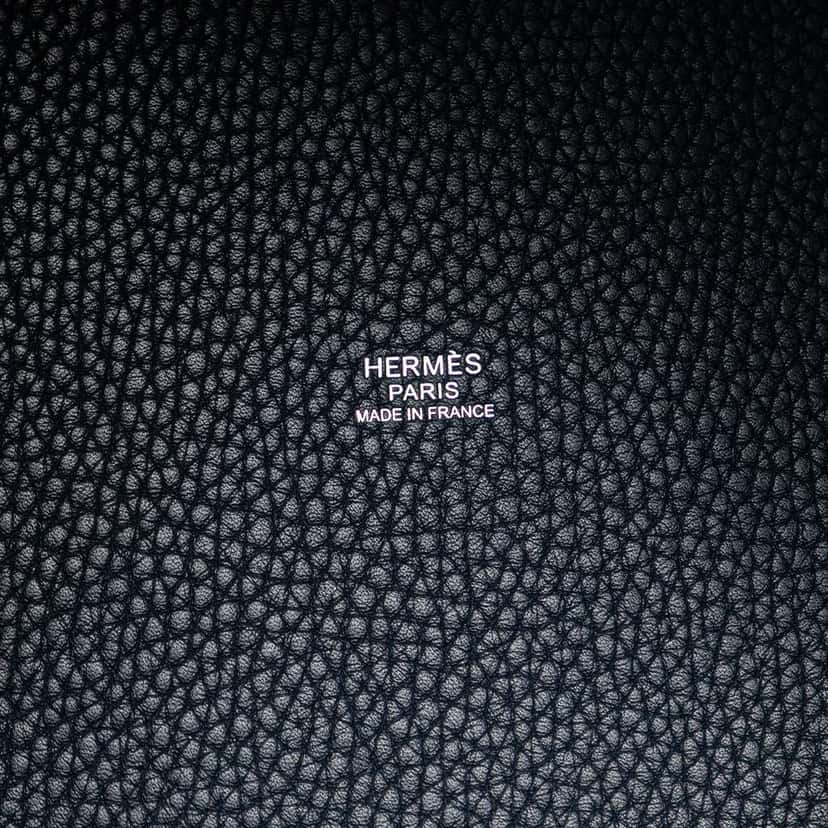 Hermès Clemence Picotin Lock 22 Blue Leather Good condition - Box View