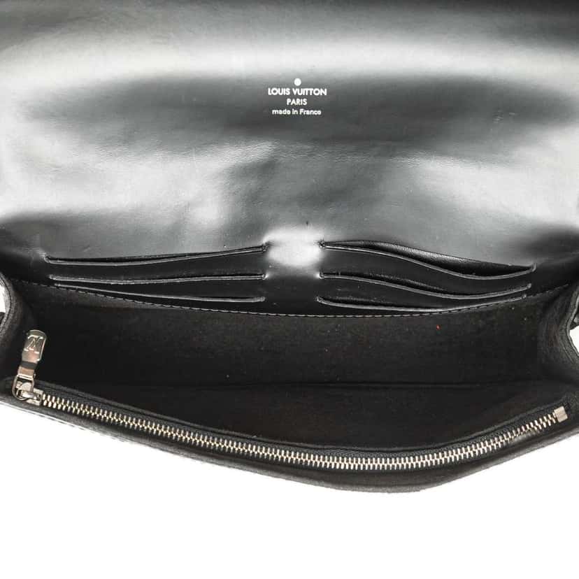 Louis Vuitton Epi Sevigne Clutch Black Leather Good condition - Model View