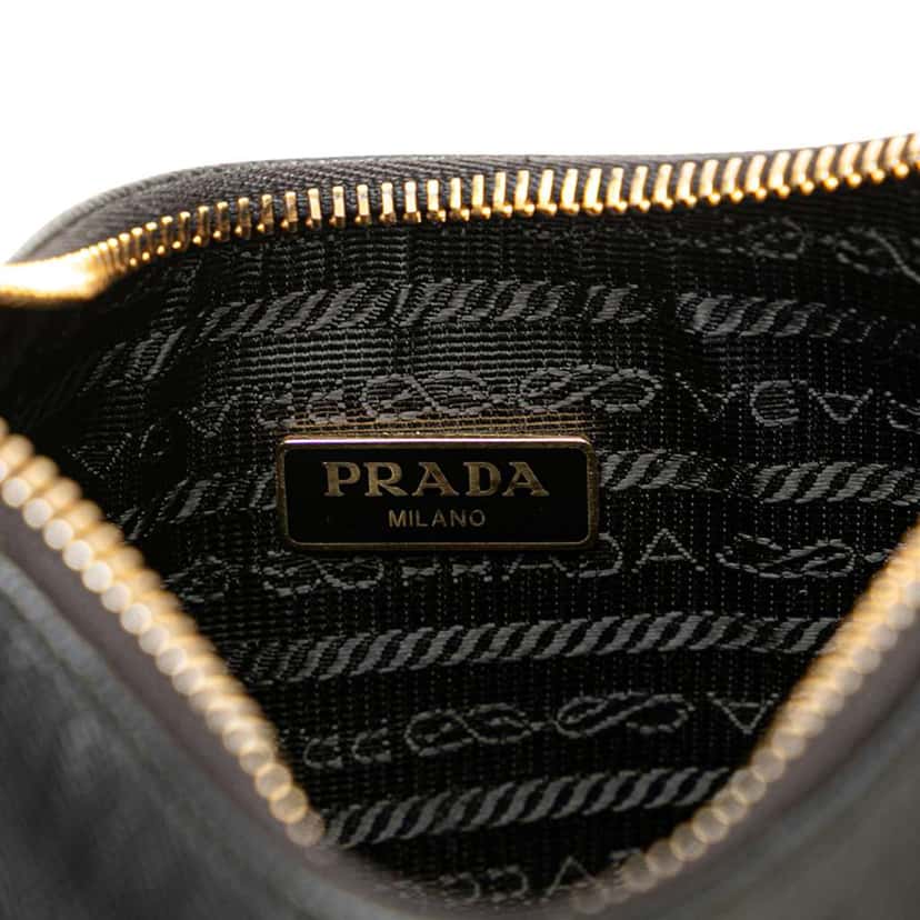 Prada Saffiano Re-Edition 2005 Satchel Black Leather Good condition - Box View