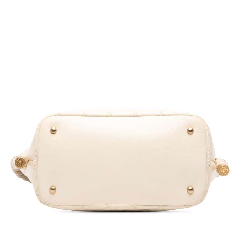 Chanel Crumpled Calfskin En Vogue Rope Satchel White Leather Good condition - Inside View