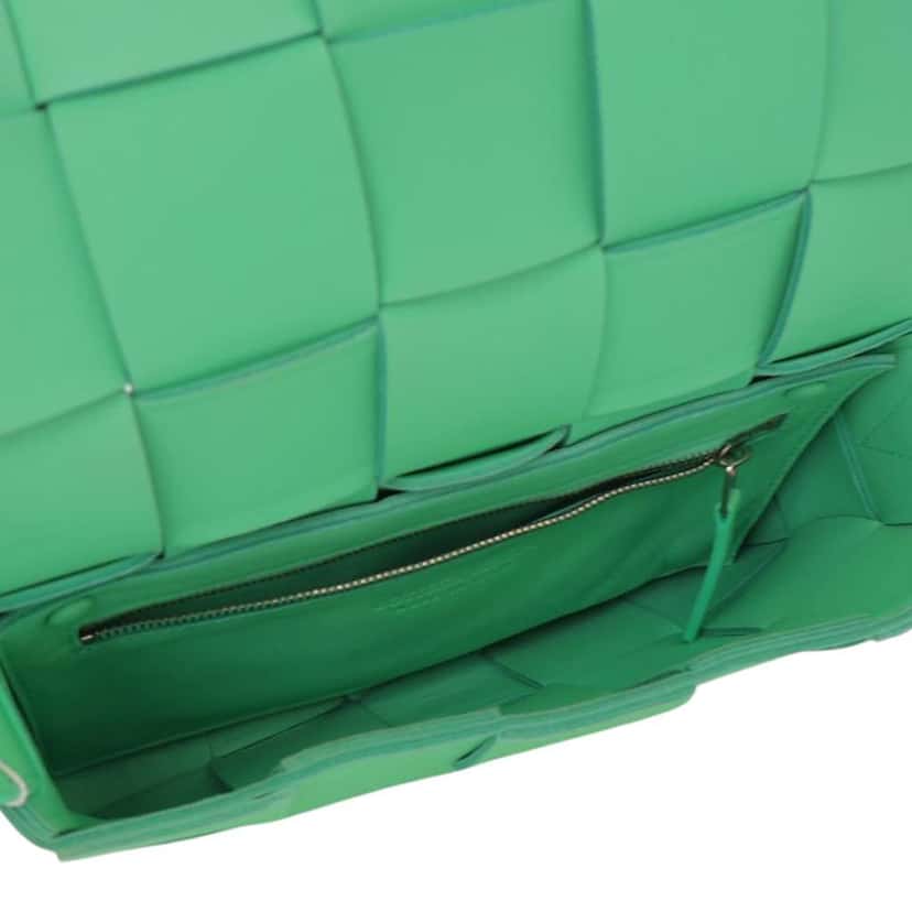 Bottega Veneta Nappa Intrecciato Cassette Crossbody Green Leather Good condition - Box View