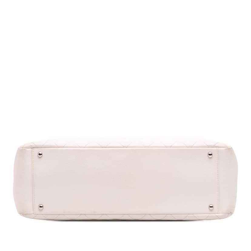 Chanel Caviar Grand Shopping Tote XL White Leather Good condition - Inside View