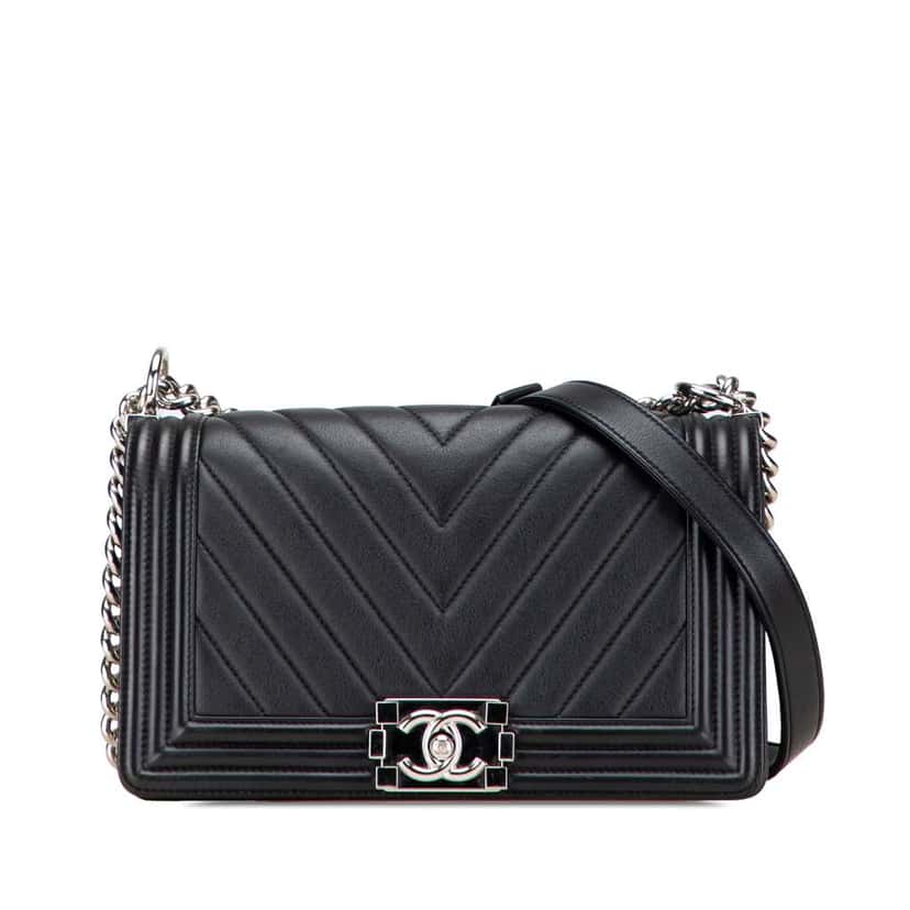 Chanel Old Medium Chevron Calfskin Boy Flap Black Leather Good condition - Front View