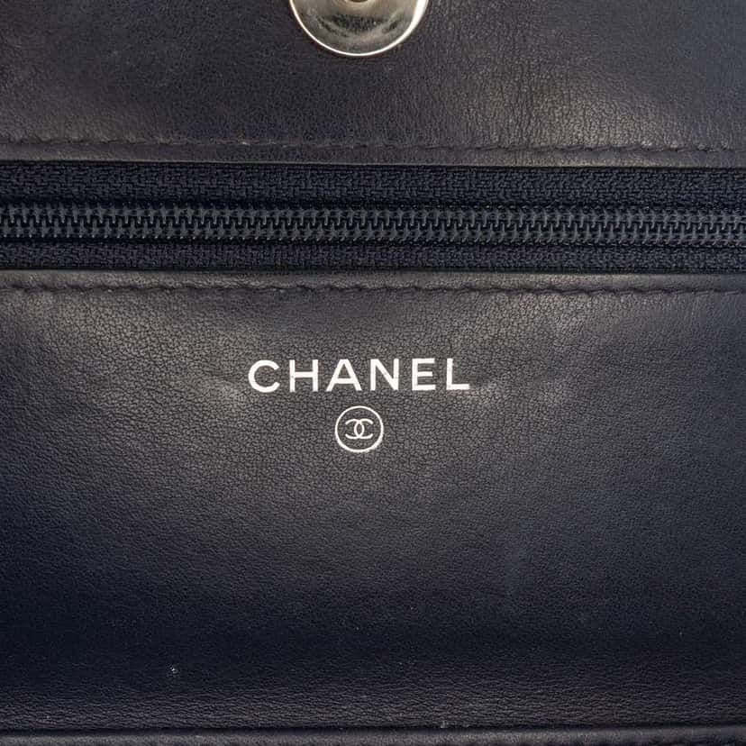 Chanel CC Square Stitched Calfskin Wallet on Chain Blue Leather Very good condition - Box View