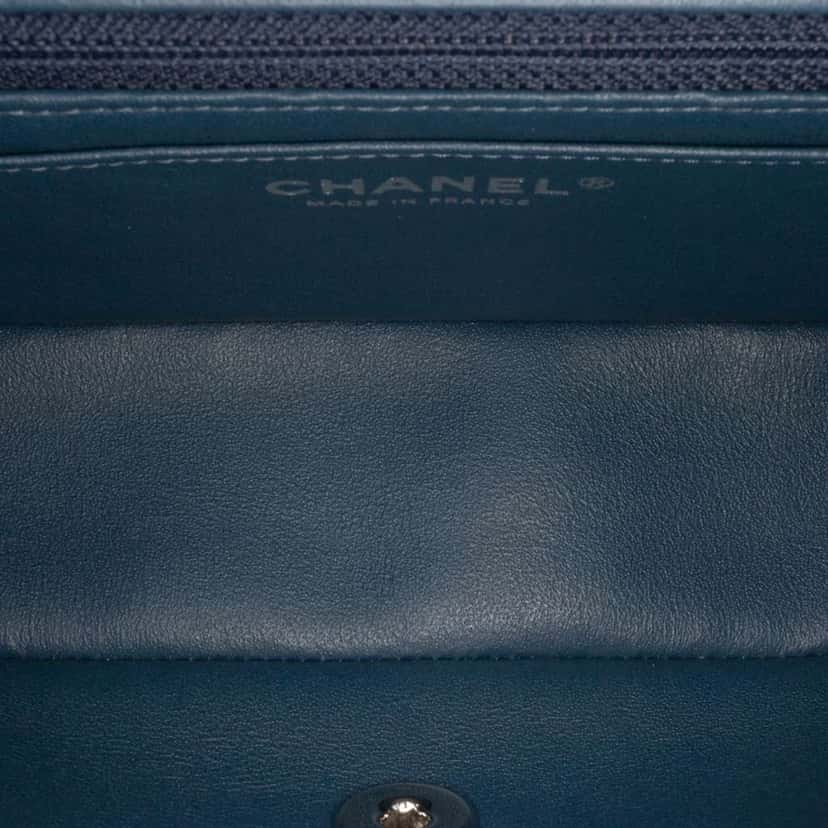 Chanel Mini Rectangular Classic Lambskin Single Flap Blue Leather Good condition - Model View