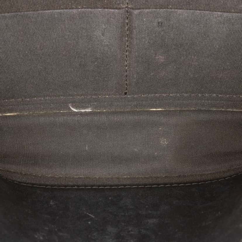 Chanel Quilted Patent Brilliant Wallet On Chain Black Leather Good condition - Model View