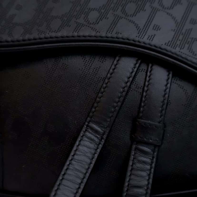 Dior Oblique Perforated Calfskin Galaxy Saddle Bag Black Leather Good condition - Model View