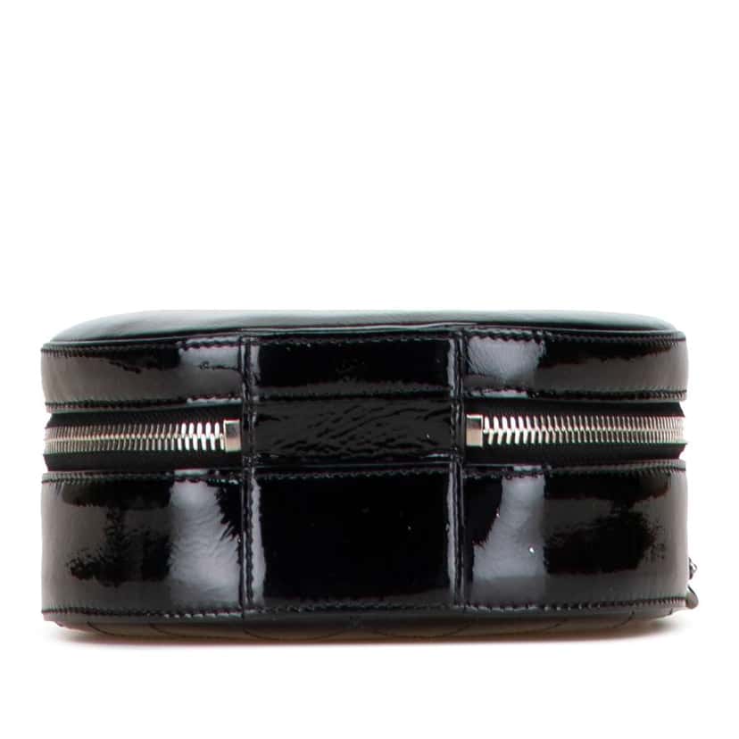 Chanel Patent Round As Earth Bag Black Leather Good condition - Inside View