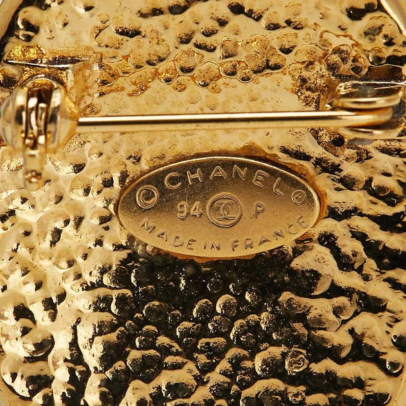 Chanel Gold Plated CC Brooch Gold Metal Good condition - Inside View