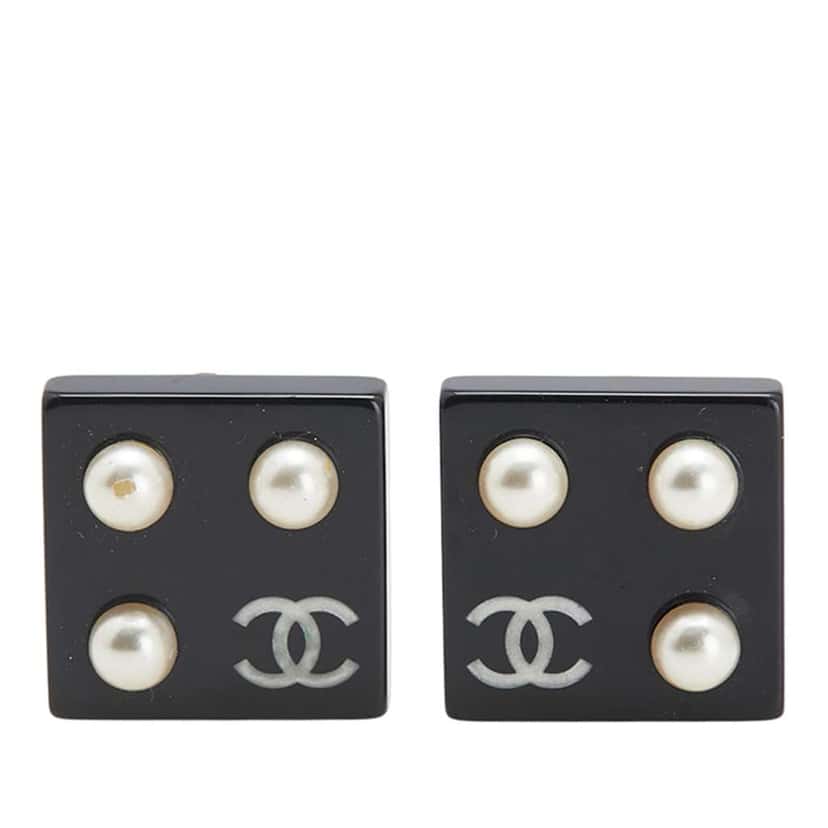 Chanel Square Acrylic and Faux Pearls Clip On Earrings Black Good condition - Front View