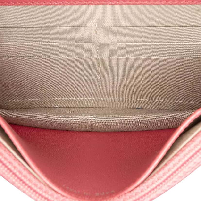 Chanel CC Caviar Sevruga Wallet On Chain Red Leather Very good condition - Model View