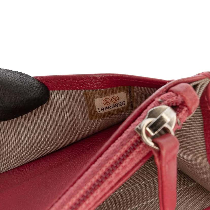 Chanel CC Caviar Sevruga Wallet On Chain Red Leather Very good condition - Box View