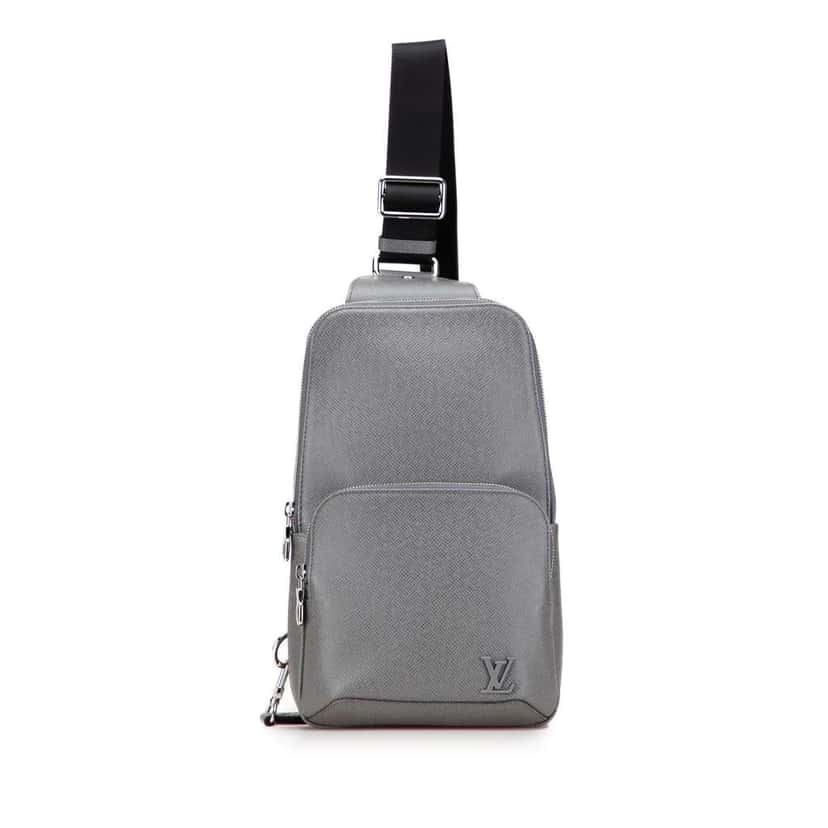 Louis Vuitton Taiga Avenue Sling Grey Leather Good condition - Front View