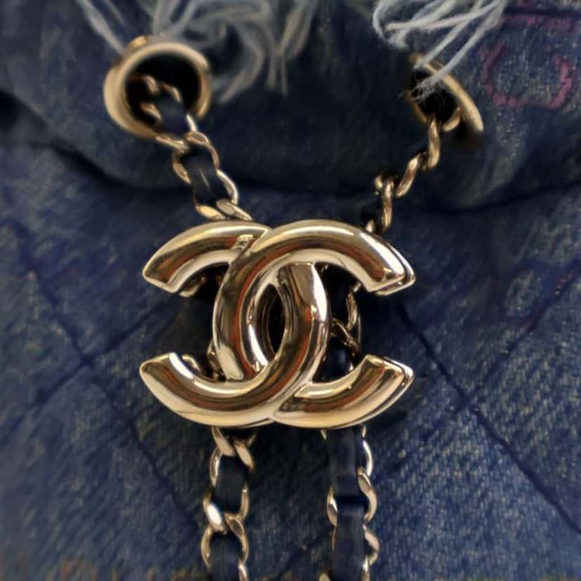 Chanel Mini Denim Mood Bucket with Chain Blue Denim Good condition - Box View