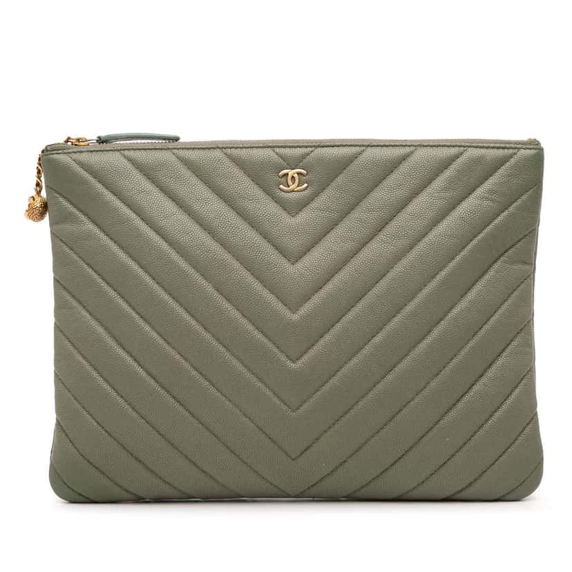 Chanel Medium Chevron Caviar Ancient Greek Charms O Case Clutch Green Leather Good condition - Front View