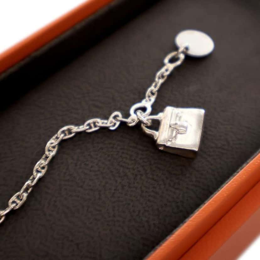 Hermès Sterling Silver Amulettes Kelly Bracelet Silver Silver Good condition - Box View