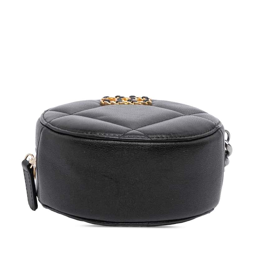 Chanel Lambskin 19 Round Clutch with Chain Black Leather Good condition - Inside View