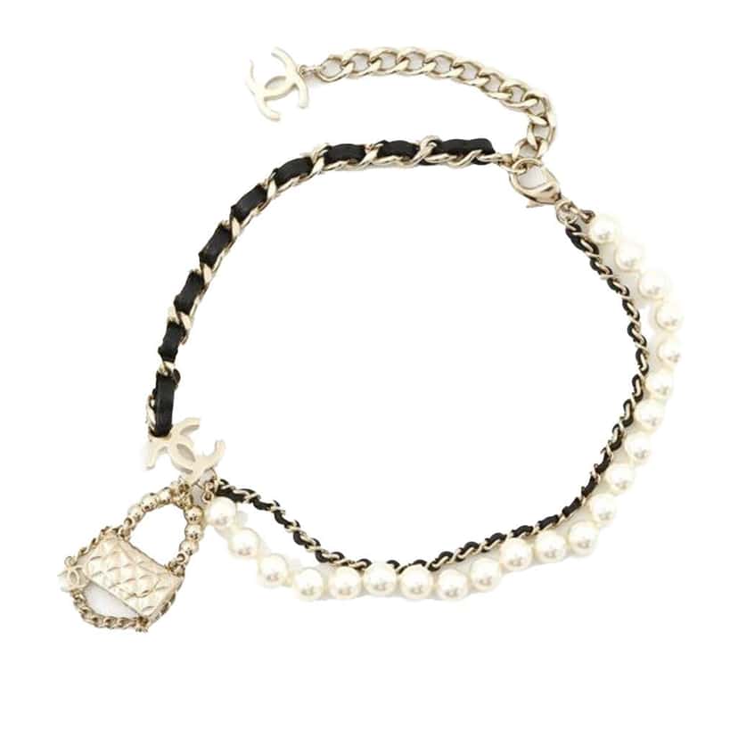 Chanel Gold Plated Chain And Faux Pearl Flap Bag Pendant Necklace Gold Metal Good condition - Back View