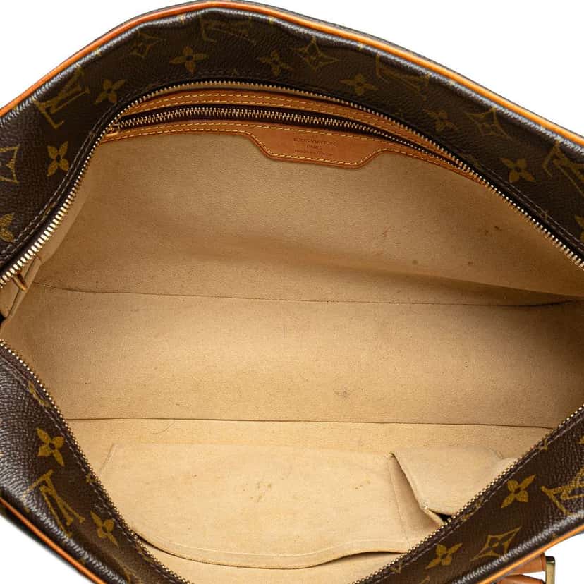 Louis Vuitton Monogram Cite GM Brown Canvas Good condition - Model View